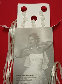 Подарочная упаковка "Свадебные аксессуары для невесты, колье и браслет "Яблоневый цвет" Вес: 15 г, длина*ширина = 150*100 мм Материал: картон. Цвет: серый. 